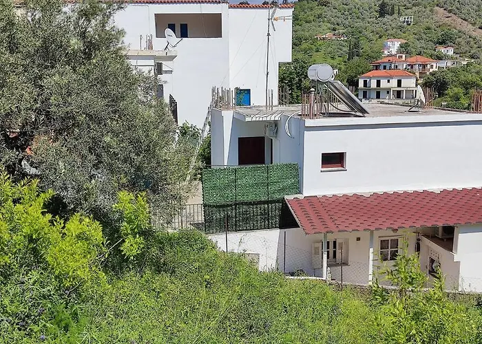 Cozy Mountain View غلوسا